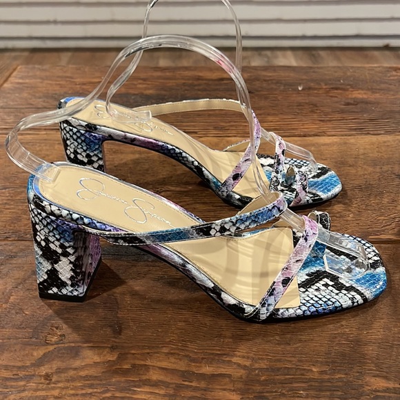 JESSICA SIMPSON WILLMENA SNAKE PRINT STRAPPY HEELED SANDALS - Picture 7 of 13